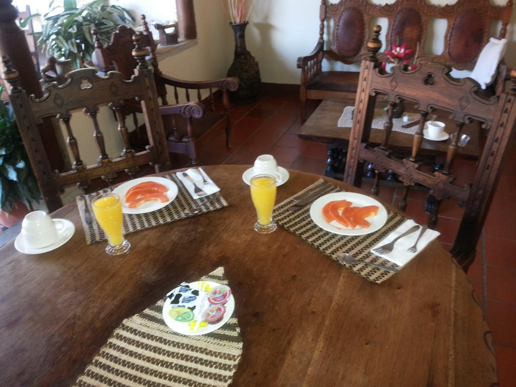 Hostal La Mansion De Virginia 바리차라 외부 사진