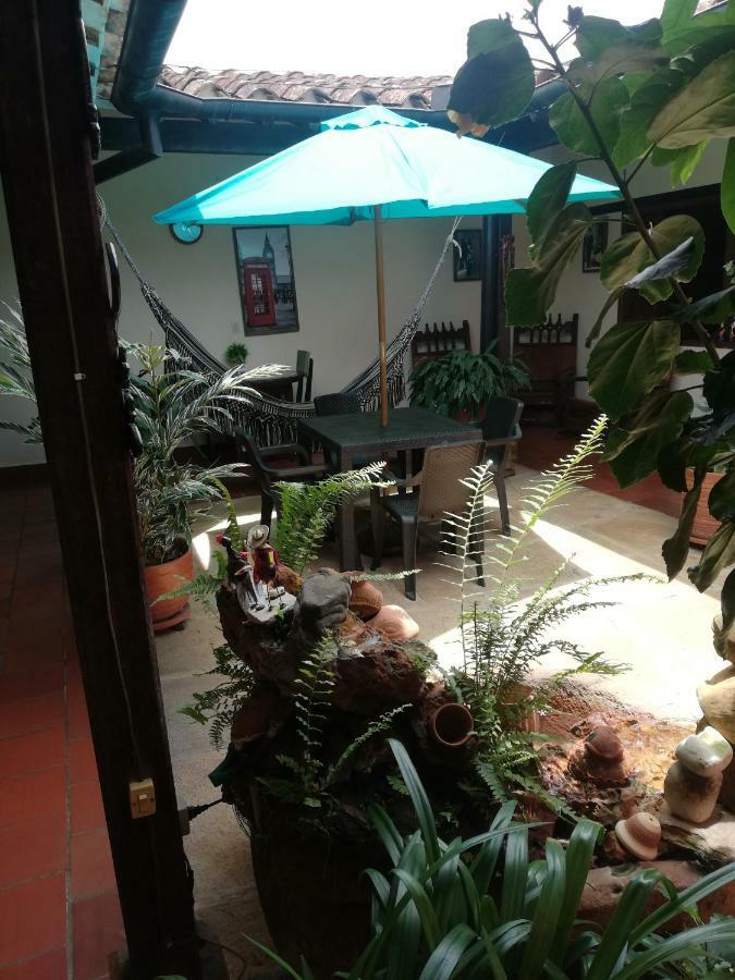 Hostal La Mansion De Virginia 바리차라 외부 사진